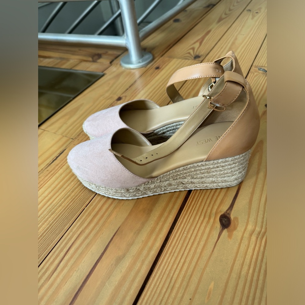 Nine West Platform